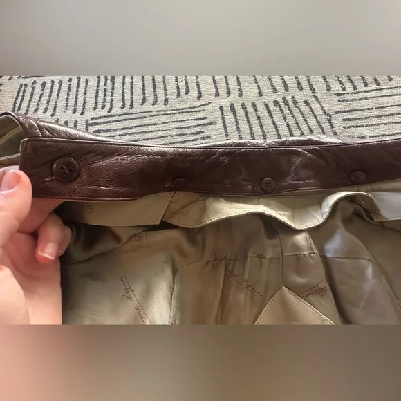 Vintage etienne aigner tan trench coat - Picture 10 of 10